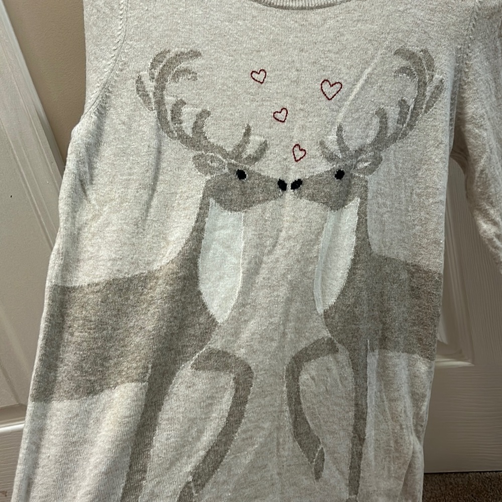 Women’s sweater